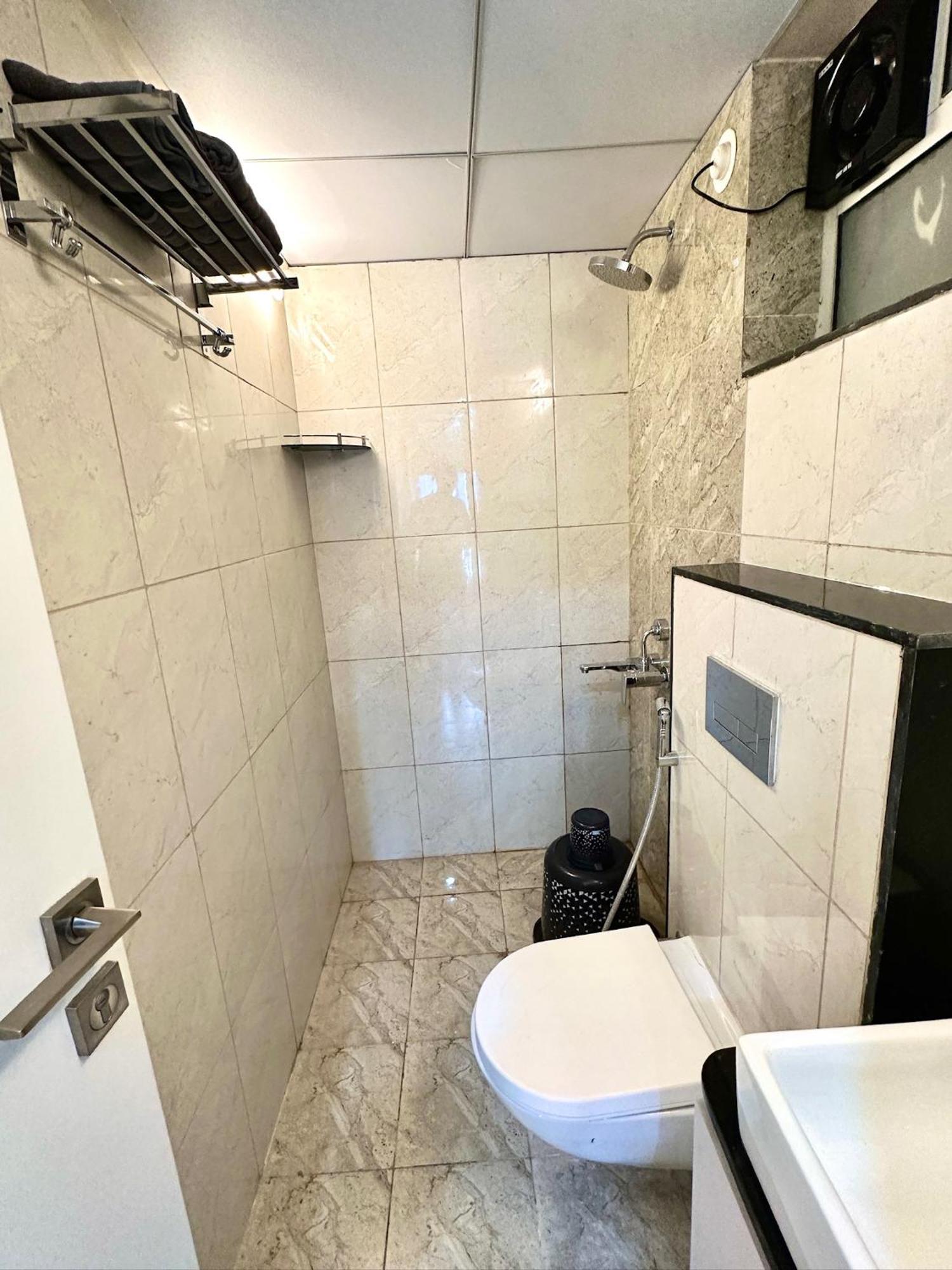 Peacock Palace 2Bhk Modern Ac Flat In Baner Pune Exterior photo