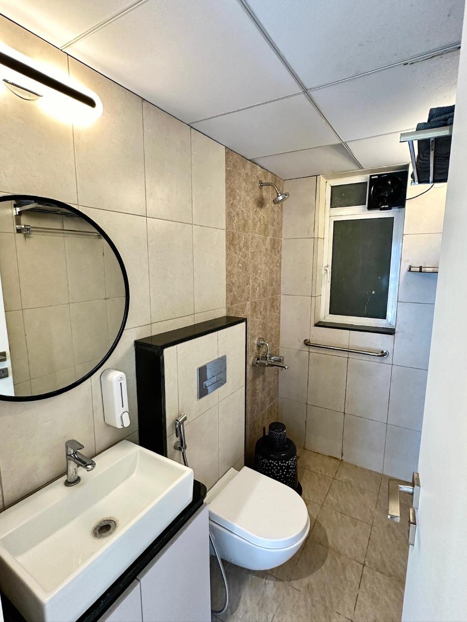Peacock Palace 2Bhk Modern Ac Flat In Baner Pune Exterior photo